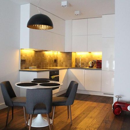 ורשה Apartament Wilanow Klimczaka מראה חיצוני תמונה