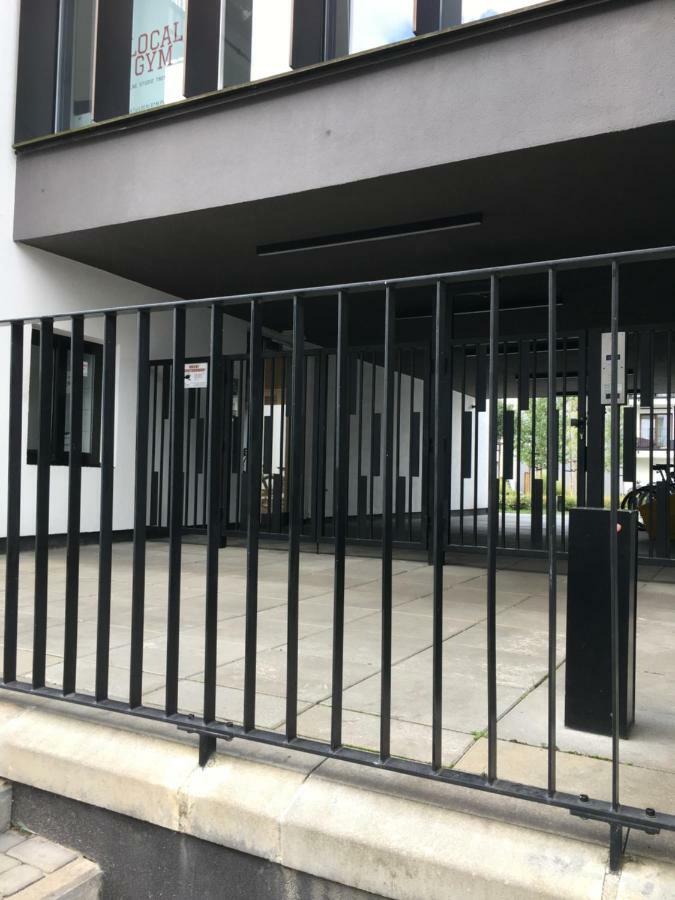 ורשה Apartament Wilanow Klimczaka מראה חיצוני תמונה